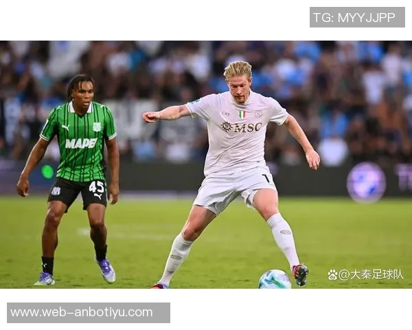 那不勒斯客场挑战埃因霍温首发阵容揭晓德布劳内麦克托米奈波利塔诺领衔出战