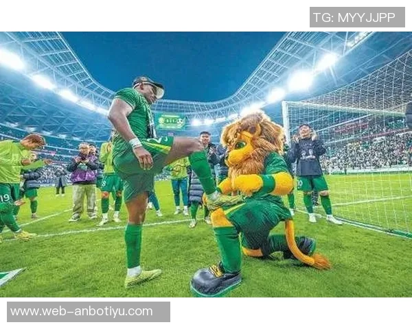 中超联赛第三十轮精彩对决北京国安迎战梅州客家全力争胜