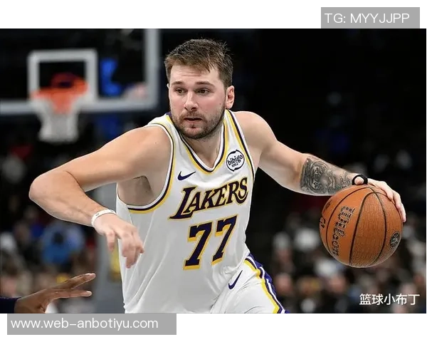 里夫斯称赞东契奇天赋超群与浓眉克里斯蒂关系融洽