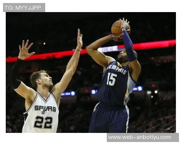 罗威评价斯普利特：低调务实的教练值得信赖愿与之并肩作战