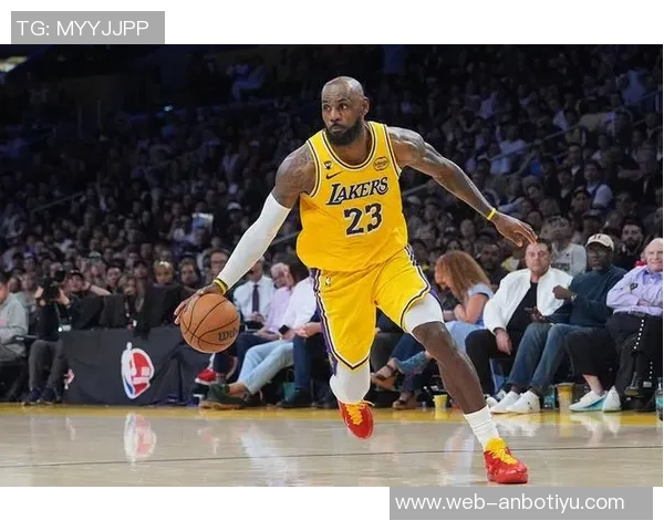 夸梅直言詹姆斯数据价值仅在评价时存在但多数数据源自垃圾时间表现